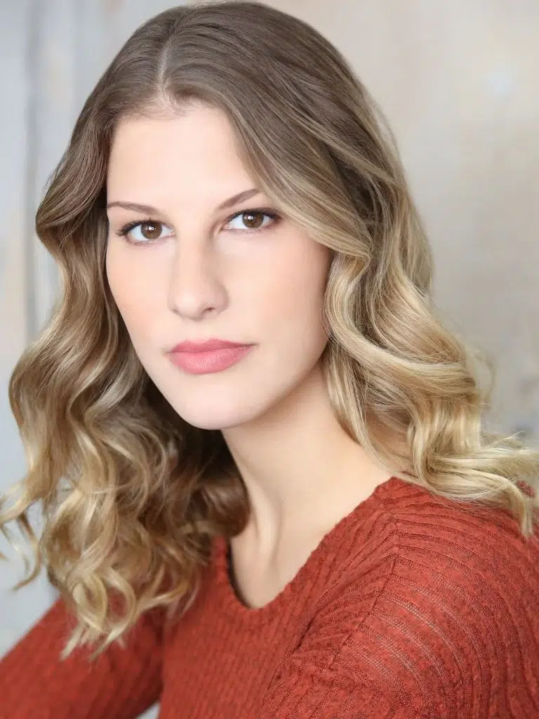 Kenzie Kyle Biography: Wiki, Age, Career, Height, Weight, Boyfriend, Net Worth & More